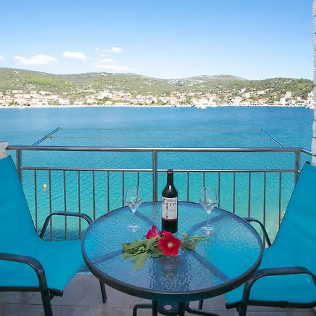 Tiho Ii Apartamento Vinišće