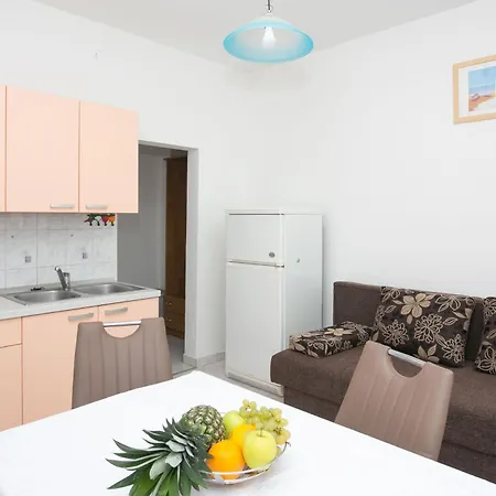 Tiho Ii Apartamento Vinišće