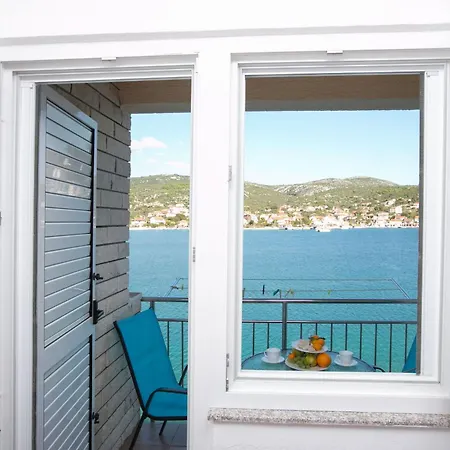 Apartamento Tiho Ii *