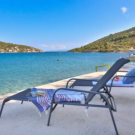 Apartamento Tiho Ii Vinišće